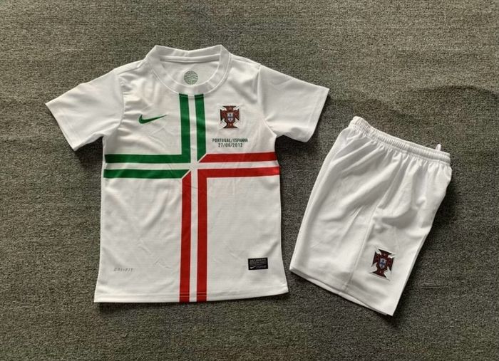 Retro football kits