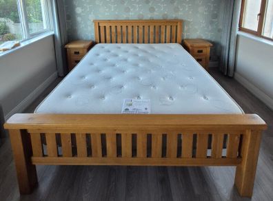 Queen (Super King) Oak Bed
