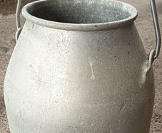 Vintage Aluminum Milk Churn. Milkmaster Joyce Dairy Equipment