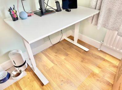 Standing desk - IKEA Trotten