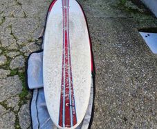 surf board 8'4"