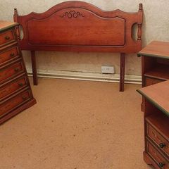 Bedroom set