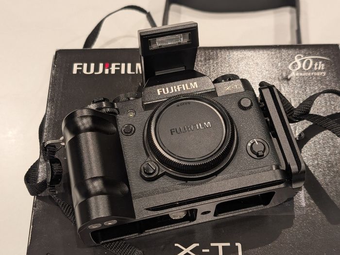 Fujifilm X-T1 and 7Artisans 55mm 1.4