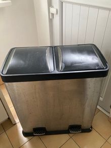 Kitchen bin