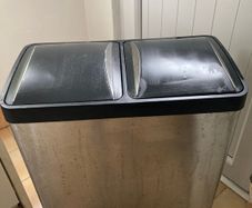 Kitchen bin