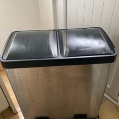 Kitchen bin