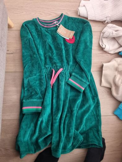 Girls clothes