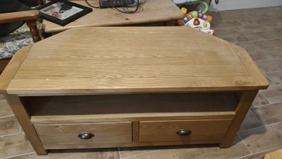 Tv corner unit