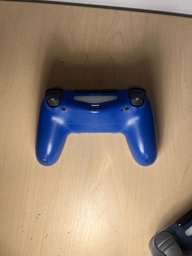 playstation 4 controller