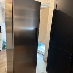Whirlpool 260L NoFrost Freestanding Freezer