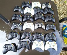 Xbox 360 controllers