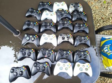 Xbox 360 controllers