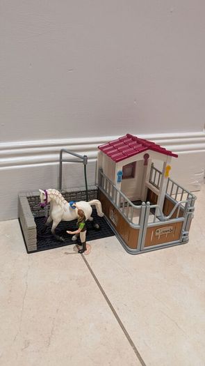 Schleich full set inc accessories