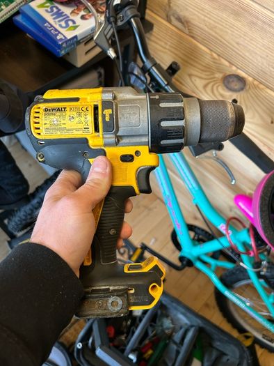 Dewalt 18v Bc Dcd996 Xr Brushless Hammer Drill (bare Unit)
