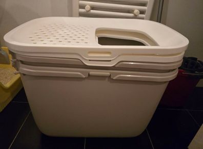 Savic hop in cat litter boxes - 2