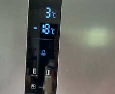 Candy American-Style Fridge Freezer