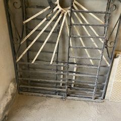 gates