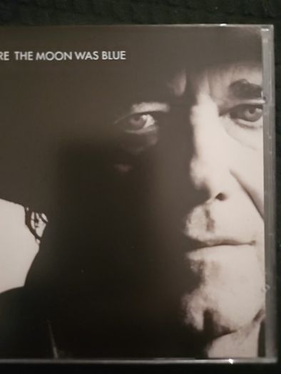 Bobby Bare - The Moon Was Blue.