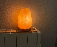 Himalayan salt lamp