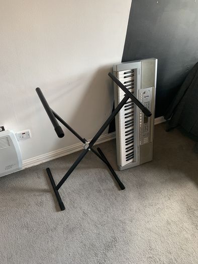 Casio CTK-810 Keyboard with stand