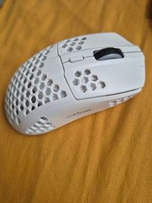 GXT 929W Helox Ultra-lightweight Wireless Gaming Mouse