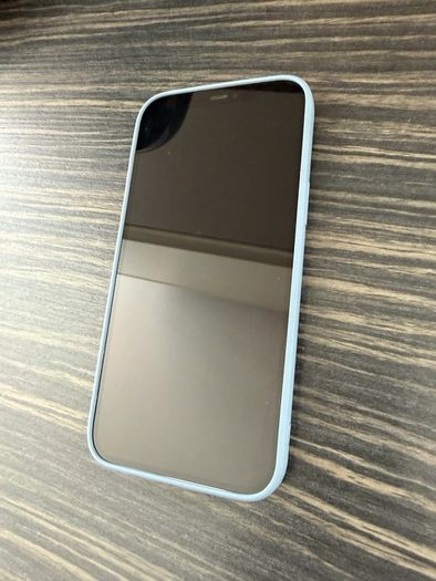 iPhone 12 Pro Max White - Unlocked to all Networks.  256 GB Storage. Perfect Condition.