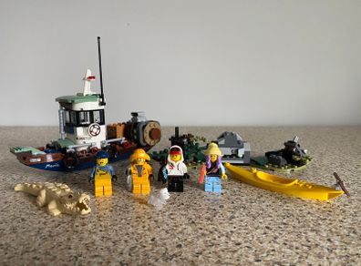 Hidden Side - Wrecked Shrimp Boat 70419