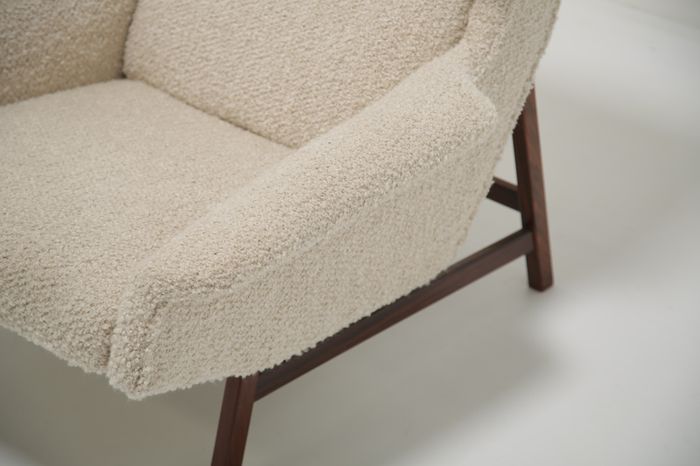 Vintage Sculptural Boucle Wingback Model 877 Armchairs by Gianfranco Frattini for Cassina, Italy, 1950s