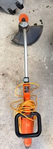 Black and Decker Strimmer