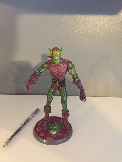 Green Goblin action figure vintage retro toy from Spiderman vs. Sinister six (Marvel)