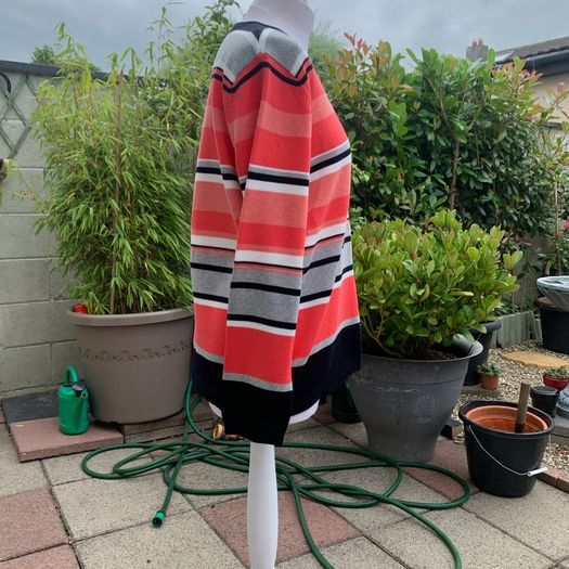 Gerry Weber ladies knit jumper. Size 18