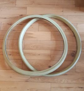 New 26" X 1 1/2 Beige Tyres + Tubes