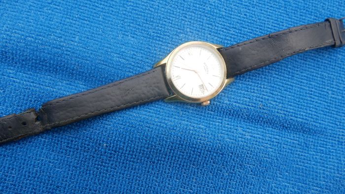 Ladies Rotary MOP Style Dial Watch LS02368/41 (works well but is not in perfect condition)