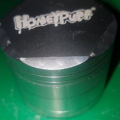Honeypuff silver 50mm a layer metal grinder