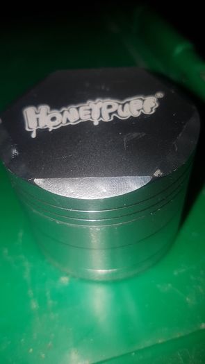 Honeypuff silver 50mm a layer metal grinder