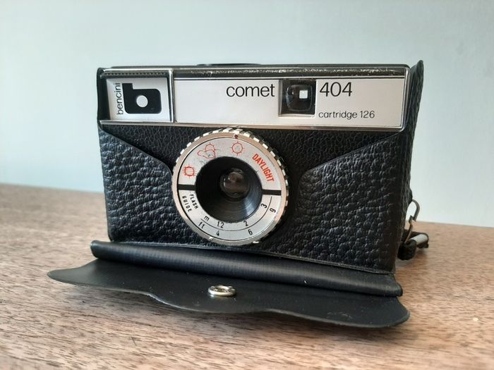 Bencini  - Comet 404 - 126 cartridge camera