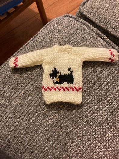 Handknit mini jumpers Xmas tree decorations