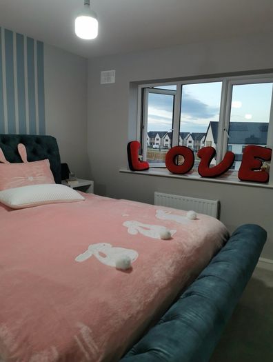 Almost New Bedframe or Headboard
