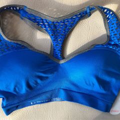 Workout sports top