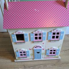 Doll House