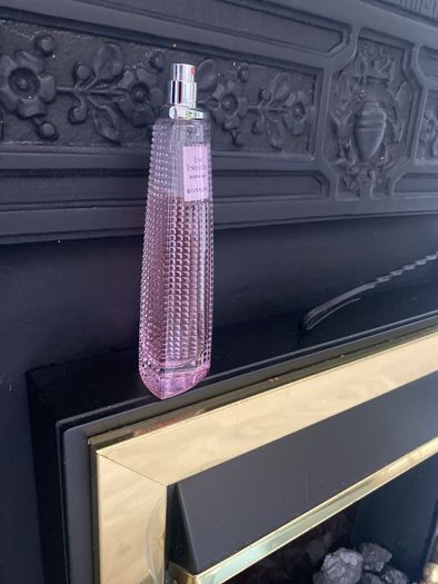 Givenchy Live Irresistible Blossom Crush