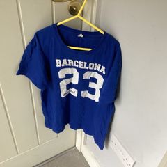 Barcelona T-shirt age 11/12