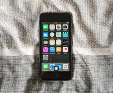 iPod Touch 5th Generation 32GB Space Gray