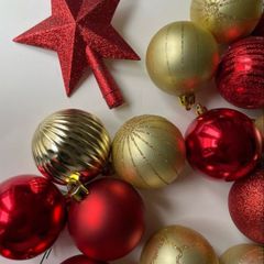 70 Christmas Baubles