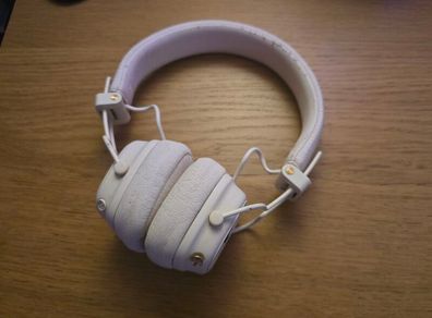 Marshall Major V bluetooth headphones