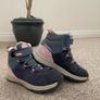Girls boots Image 3