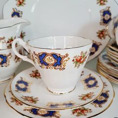 21 piece tea set