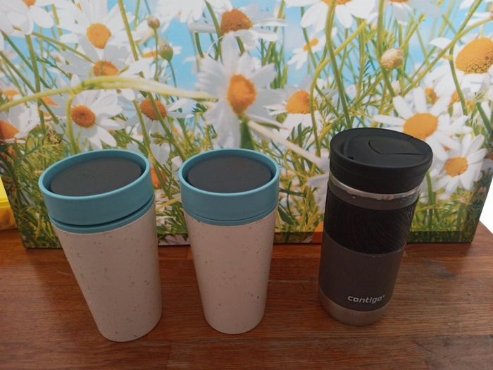 Portable coffee cups