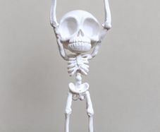 Skeleton Heart Hands Figurine Cute Halloween Decoration