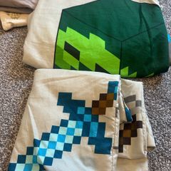 Free Minecraft Single Bed & Pillow Cover